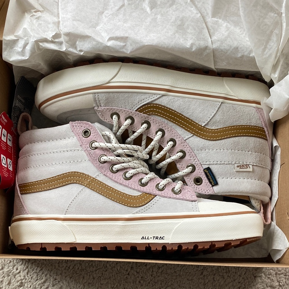 Vans All-Trac High-Tops in Pink and Brown
